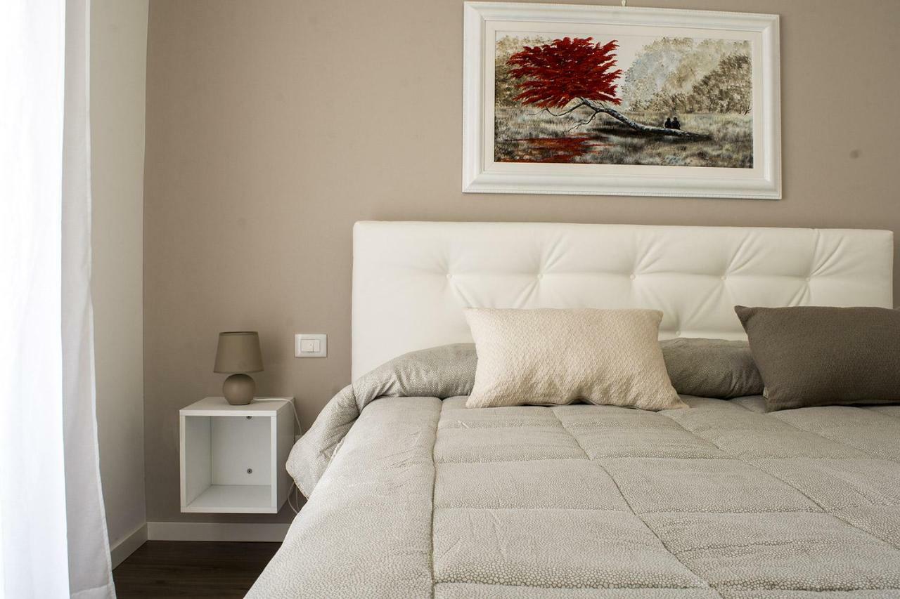 Home Suites Home Salionze Bagian luar foto