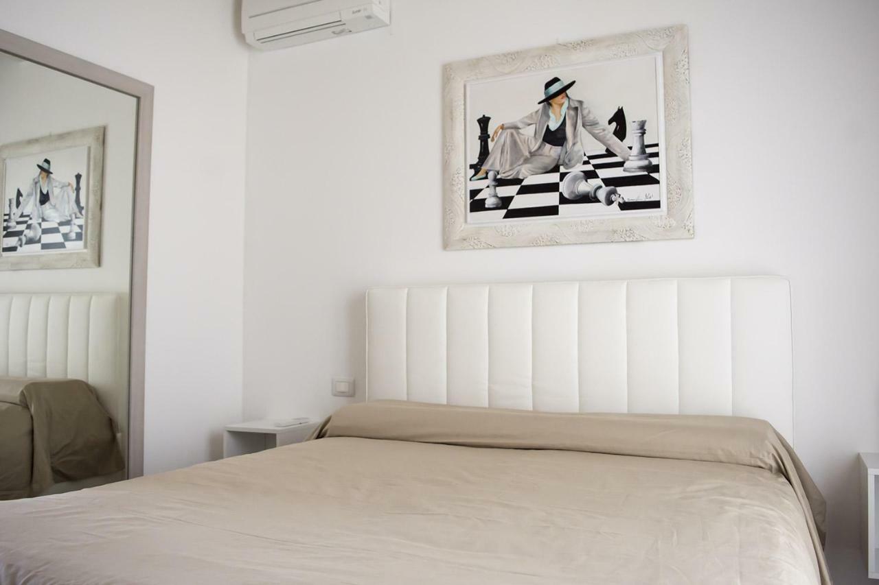 Home Suites Home Salionze Bagian luar foto